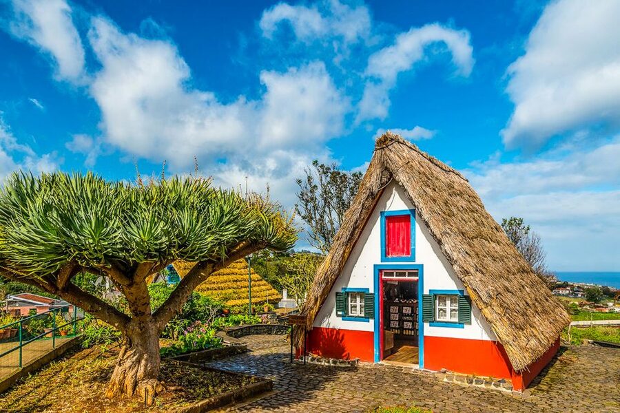 Madeira: Best of the East Tour from Funchal - Terreiro da Luta gives you a quick start above Funchal