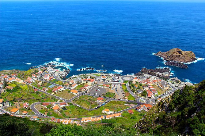 Madeira Best of the West Day Tour - Cabo Girão gives the day its first big view