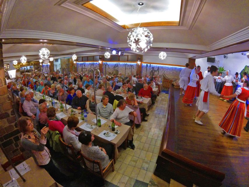 Madeira by Night with Traditional Dinner - Starting the night with hotel pickup in Funchal