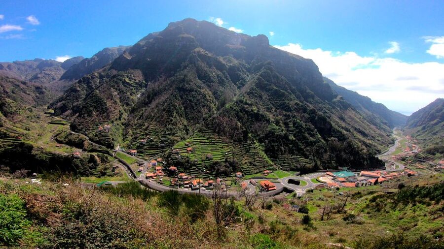 Madeira: Cabo Girão, Wine Tasting, & Serra d'Água Jeep Tour - Who should book this Madeira jeep tour?