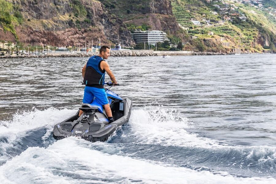 Madeira: Calheta Jet Ski Rental - Your first minutes on the water