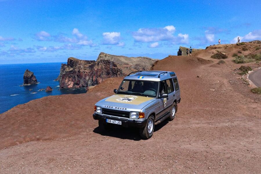 Madeira East Wonders 4X4 Tour Safari - From Funchal to Pico do Areeiro in 30 minutes
