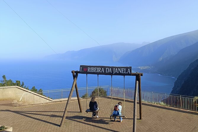 Madeira: Experiência 4WD Skywalk para Seixal Porto Moniz, Fanal - Porto Moniz: two and a half hours for swimming and lunch