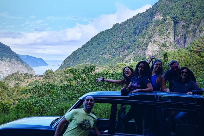 Madeira: Experiência 4WD Skywalk para Seixal Porto Moniz, Fanal - What the guide adds to the day