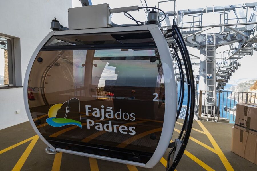 Madeira: Faja dos Padres Private Sightseeing Tour - What your private guide adds