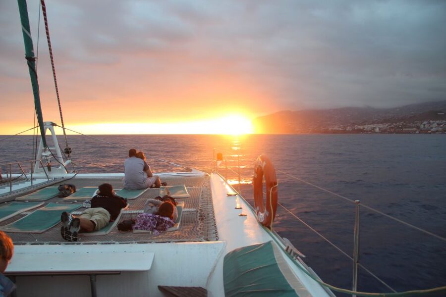 Madeira: Funchal Sunset Tour by Catamaran - The sunset return along Madeira’s coast