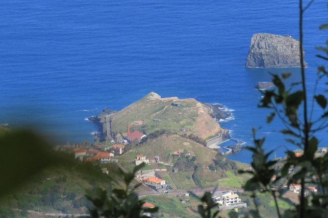 Madeira Highlights: Guided 4-Hour Tour from Funchal - What the private guide adds