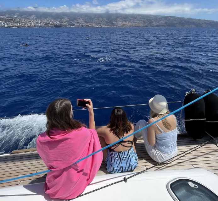 Madeira: Luxury Yacht & Sailing Sunset Tour - Sailing past Madeira’s south coast