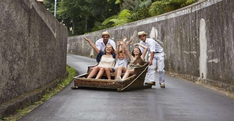 Madeira: Monte Sightseeing Tour & Toboggan Sled Ride - Practical Tips for a Smoother Visit
