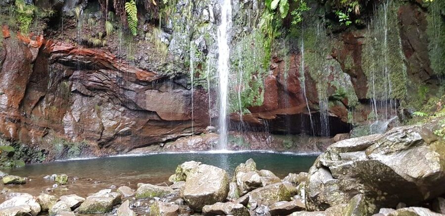 Madeira: Mountain Walk with Lagoon and Waterfalls - Paúl da Serra and the Risco waterfall