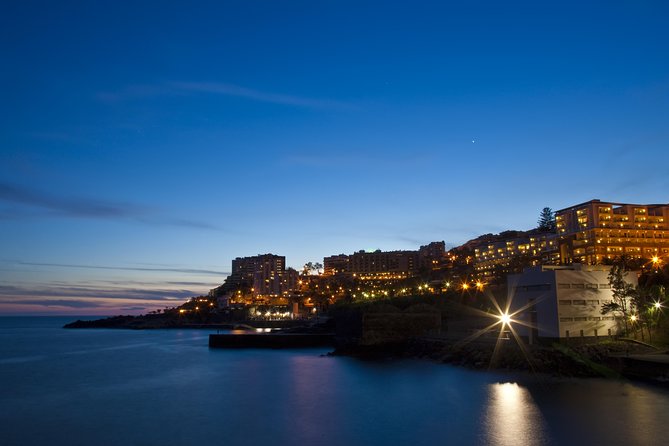 Madeira Nights Tour - Dinner and Show - Espetada, garlic bread, and a Madeiran dinner