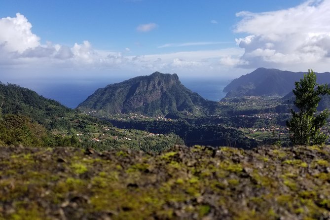 Madeira Off-Road Tours - Porto Moniz: old roads, the plateau, and volcanic swimming pools