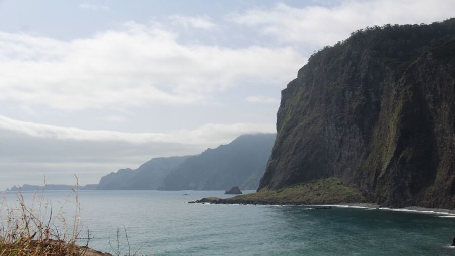 Madeira: Pico do Areeiro Sunrise Tour - Coffee in a small countryside cafe