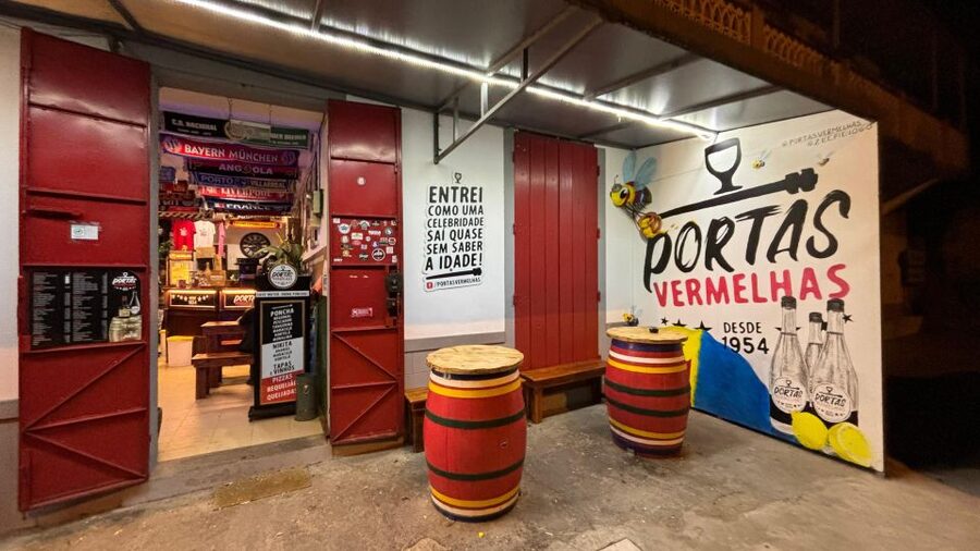Madeira: Poncha Class & Tasting Tour - Camacha: leaving the resort streets behind