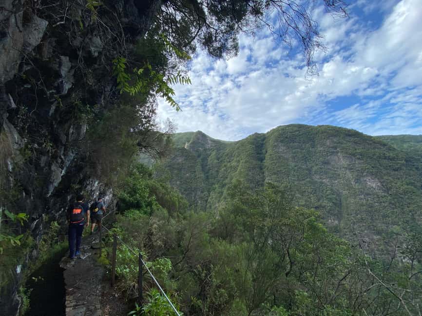 Madeira: PR 9 - Levada do Caldeirão Verde Hike Transfer - Is the $47 Price Good Value?