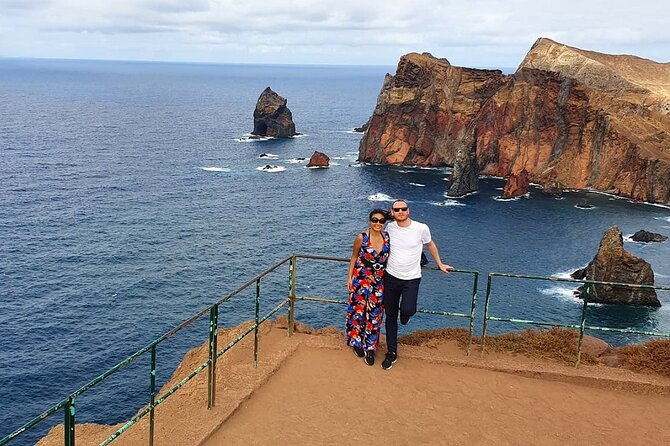 Madeira Private Jeep 4x4: Old Forest Full-Day Tour incl Pico Arieiro - Guindaste viewpoint and the north coast