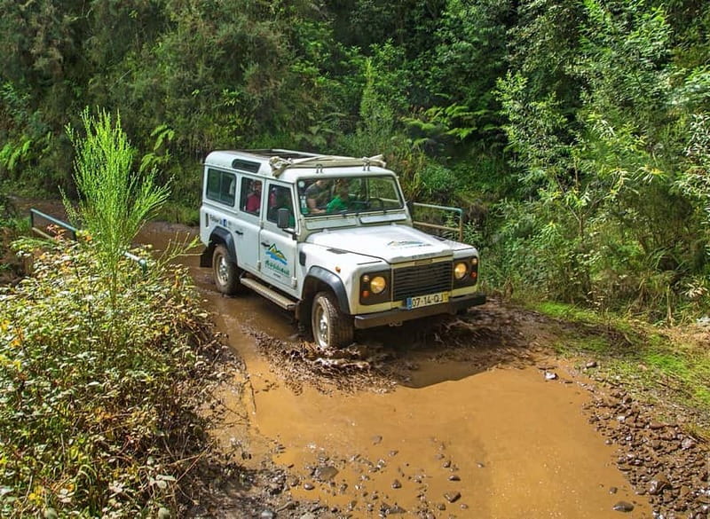 Madeira: Santana Jeep Safari and Balções Levada Walk - Faial gives you a quick coastal pause