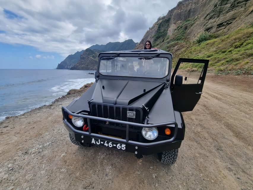 Madeira : Santana, Pico Arieiro, walk full day 4x4 Jeep tour - Why the private 4x4 format matters