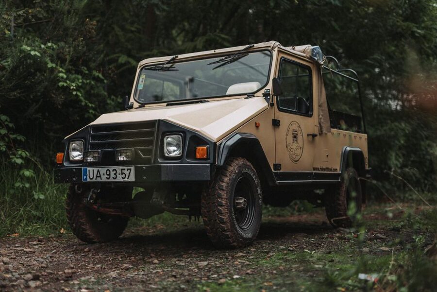 Madeira: Small group East tour ( Pico Arieiro , Santana) - Who should book this Madeira jeep tour?