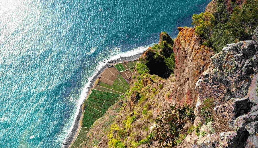 Madeira: Sunny South Side - Cabo Girão, Waterfalls, C. Lobos - Ponta do Sol and Madeira’s warm side