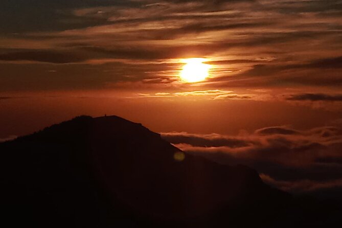 Madeira Sunset in Pico do Arieiro and Optional Stairway to Heaven - What the $54.31 price includes