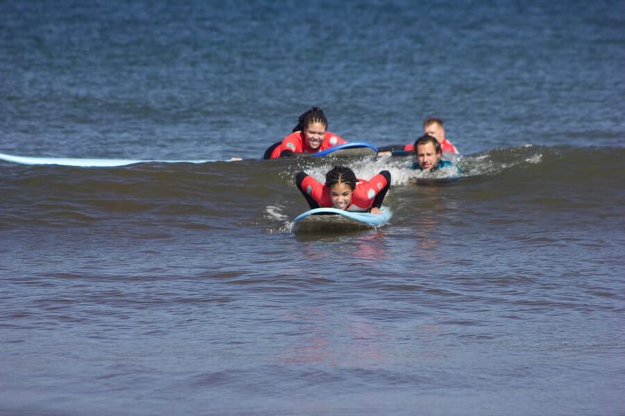 Madeira: Surf Lessons - Meeting at the Dom Pedro Madeira Hotel