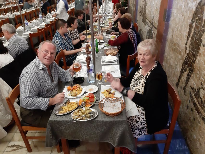 Madeira: Traditional Madeiran Dinner & Show - Pickup from eastern Madeira