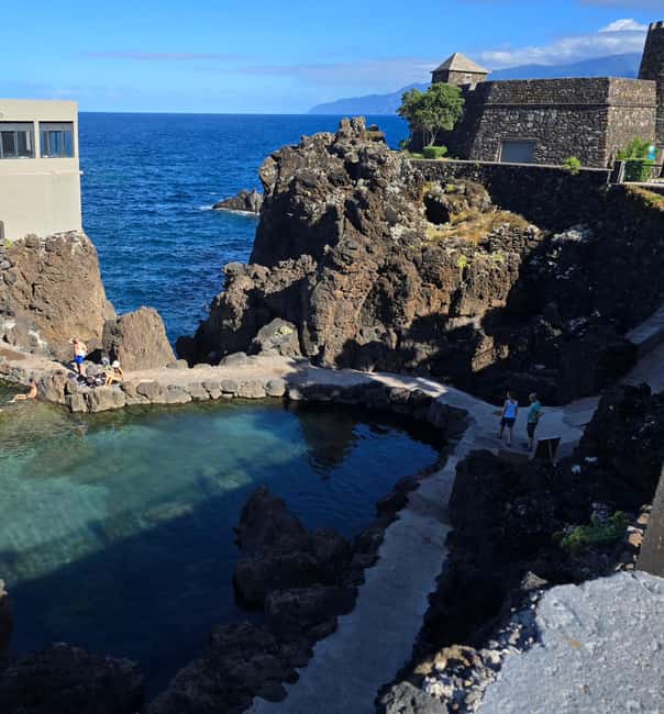 Madeira: Visit the Vulcanic Pools, Waterfalls and the Magic Forest of Fanal - Porto Moniz: the day’s long break