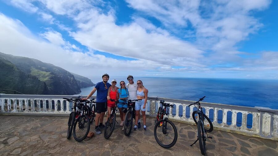 Madeira West coast: Guided Sightseeing E-Bike Tour - From your hotel to Prazeres
