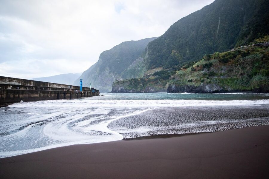 Madeira: Westside Achadas Cruz, Moniz, Seixal and Fanal - Seixal’s black sand and falling water