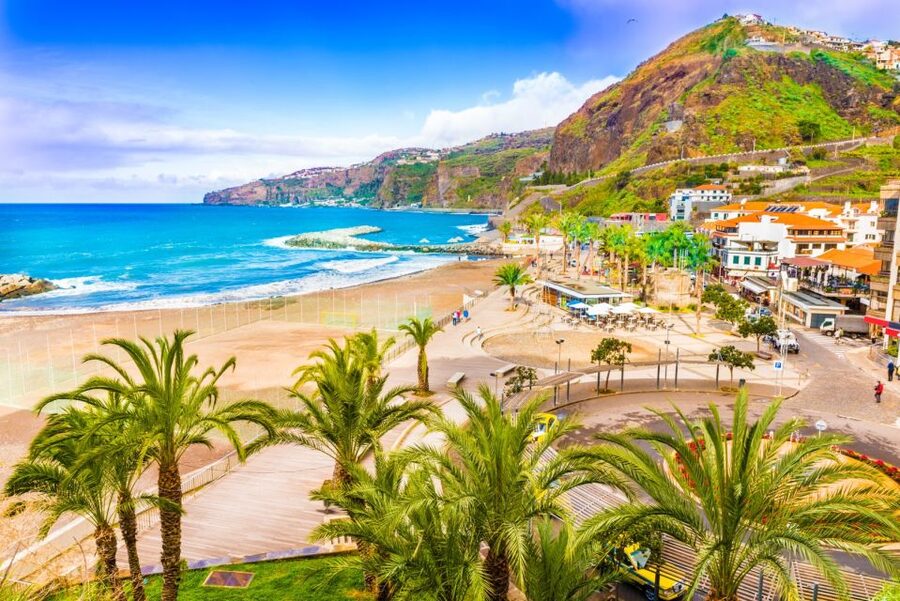 Madeira: Wine Safari Jeep Tour with Local Guide - Key points at a glance