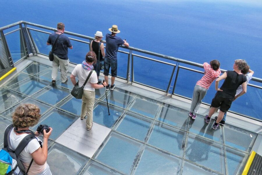 Madeira: Wine & Tapas, Cabo Girão Skywalk 4x4 Jeep Adventure - Who will enjoy this Madeira outing most