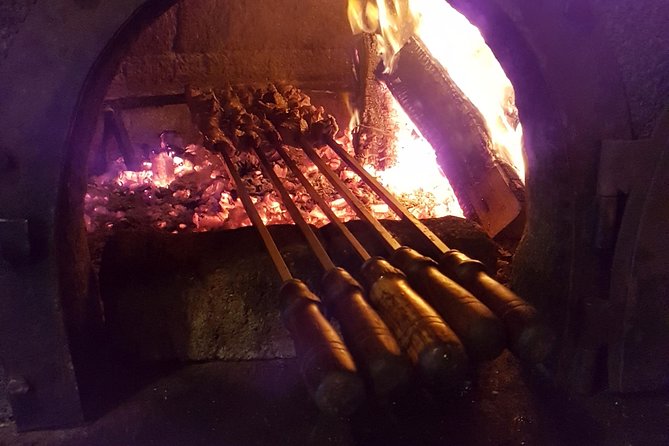 Madeiran Traditional Dinner - The pickup makes the evening simple