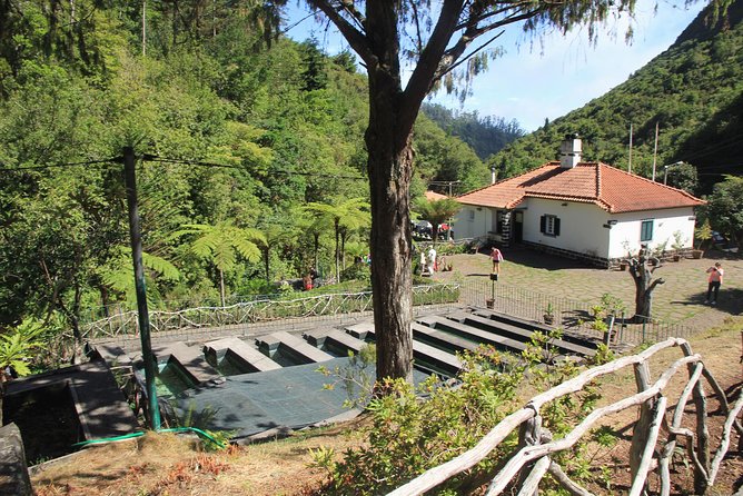 Magnificent East Tour - Faial Fortress: a quick overlook with a wide view