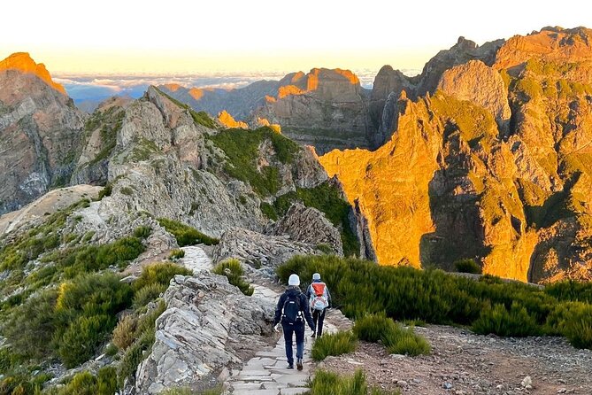 Morning Transfer To Pico Do Arieiro, Hike To Pico Ruivo & Return From Teixeira - The independent route to Pico Ruivo