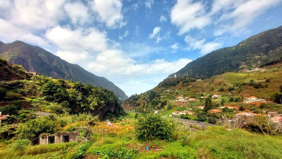 North Tour Private Half-Day: S. Vicente, Seixal & P. Moniz - Is $91 per person a fair price?