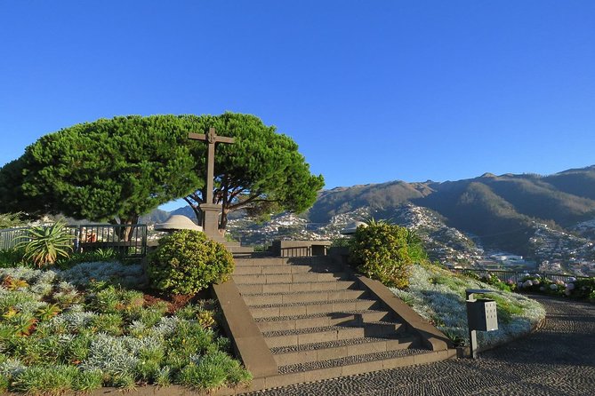 Nun's Valley Open 4X4 Tour - Pico dos Barcelos: a quick view over Funchal Bay