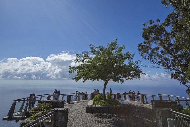 Nun's Valley & Sea Cliff - Half Day - Shared Tour - Who should book this Jeep tour?