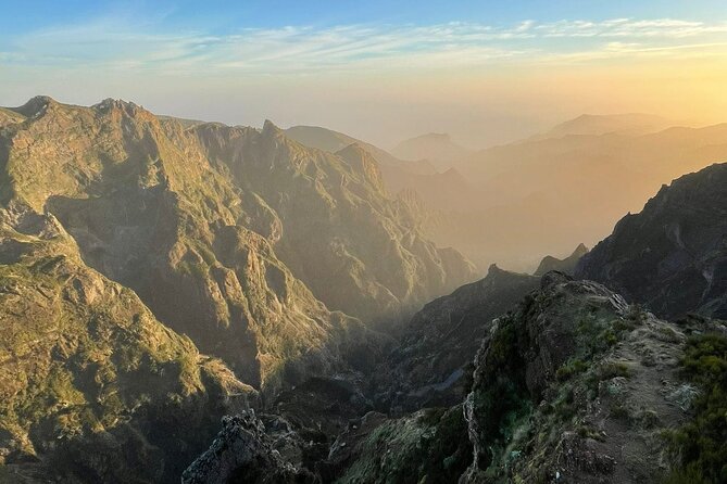 PR1 Sunrise Pico do Arieiro Self-Guided Hiking Transfer - PR3: a useful alternative with a different feel