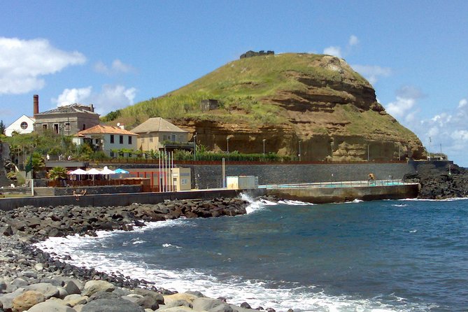 Private - Balcões Walk & A-Framed Houses Tour - Pico do Facho explains Machico’s strategic past