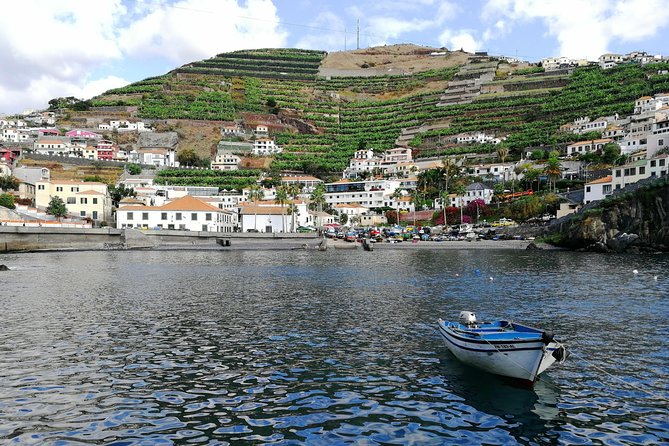 Private Câmara de Lobos Fishing Village Tour - Doca do Cavacas and the Ten-Minute Stop
