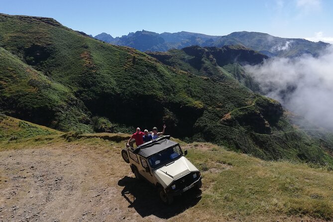 Private Full-Day - Comfort 4x4 Tour - NorthWest - Porto Moniz: lunch and volcanic pools