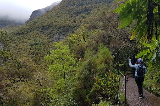 Private Guided Walk Levada 25 Fontes - How the five-hour schedule works