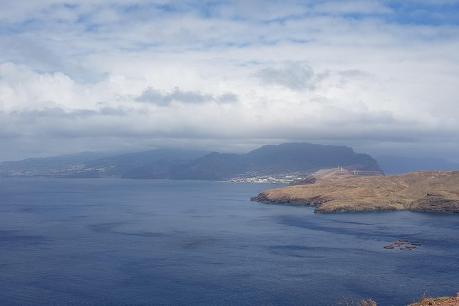 Private Guided Walk Ponta São Lourenço - What the guide adds beyond the views