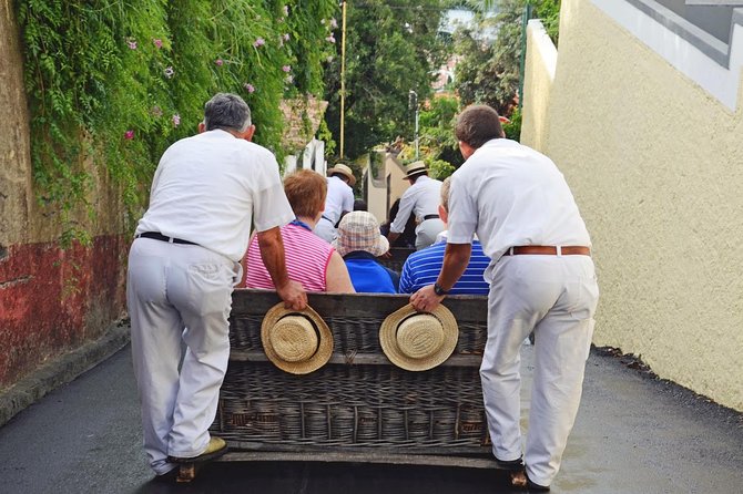Private Half day tour around Madeira Island - A quick Madeira sampler, not a full island tour