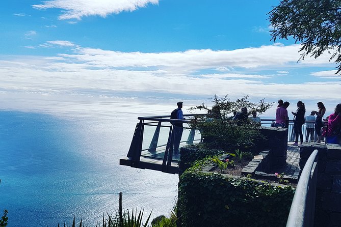 Private Jeep Tour: Amazing West Full-Day Tour incl Natural Pools - Ribeira da Janela and the northern coast