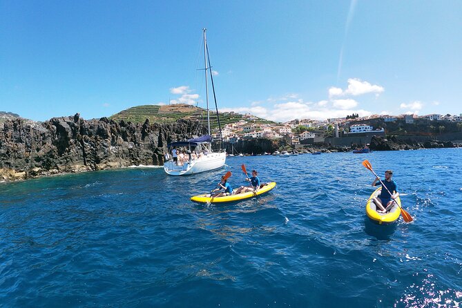 Private Kayak Tour & Snorkeling in Câmara de Lobos - What the private format changes