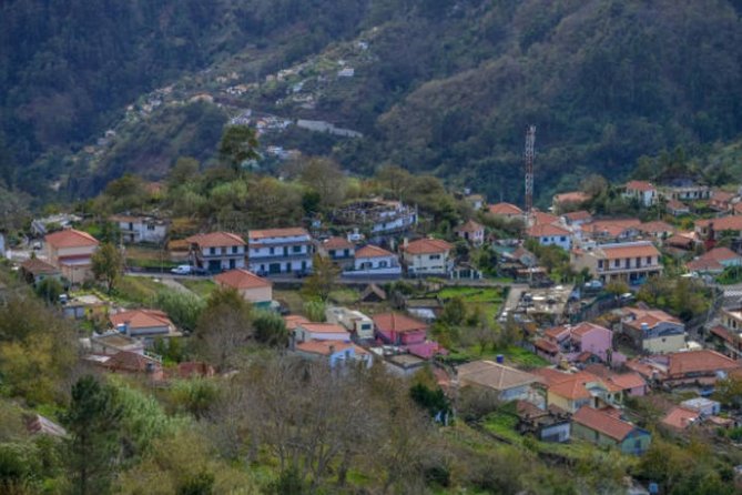Private: Maderia Island Tour & Famous Monte Toboggan Ride - Pico dos Barcelos at 355 Meters