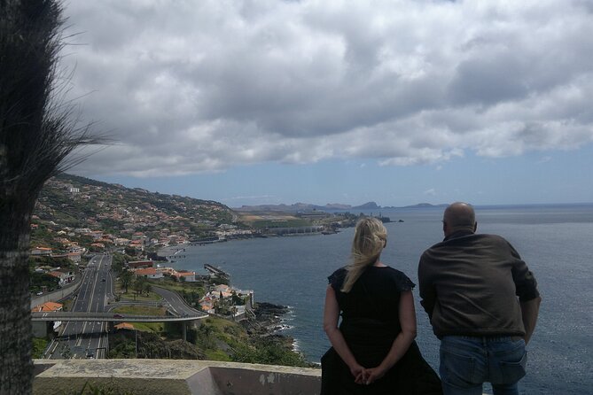 Private Sidecar Tour – Downtown Funchal for 1 or 2 People - Pináculo viewpoint and the higher city view
