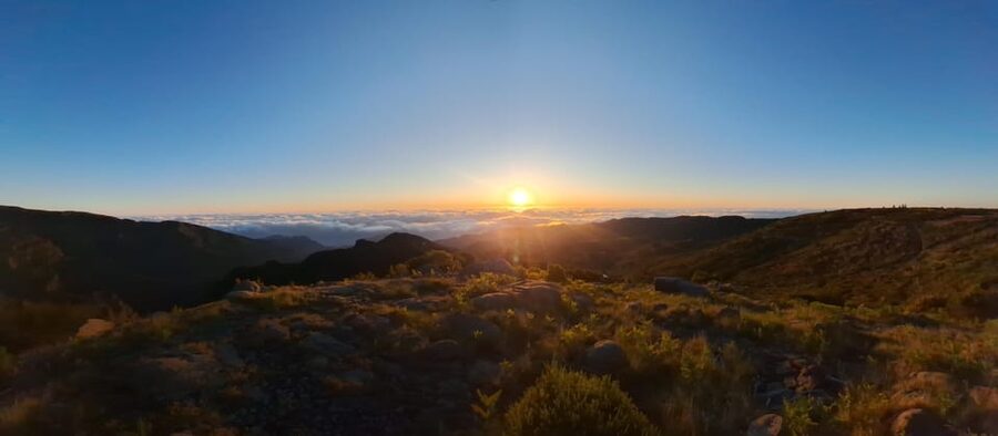 Private Sunrise Pico Areeiro and Hike (optional) - The early drive from Funchal to the summit